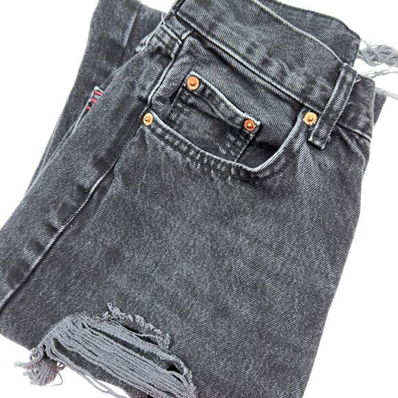 BDG Urban Outfitters High-Rise Baggy Black Denim Destroyed Denim Sz 26 - Picture 2 of 8